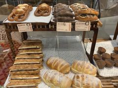 -CARINO BAKERY&CAFE(人广来福士店)