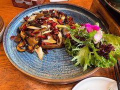 -老滇山寨•云南特色菜•地方菜•民族风情歌舞表演(经开区店)