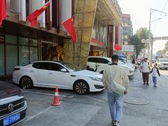 -果裹水汇(帅府店)