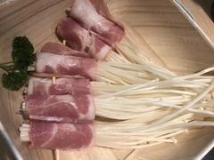 培根金针菇卷-新石器烤肉(百联川沙店)