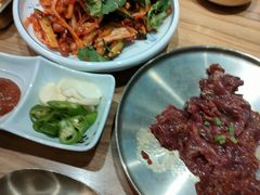 -青瓦餐厅·生鱼片·韩园烤肉(西塔店)