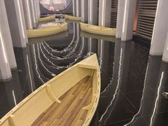 -涨巢·潮玩水疗局