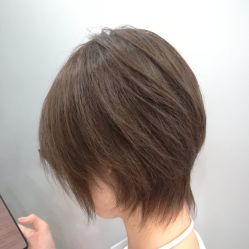 -变画·发型STUDIO