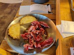-叽叽扎扎烤肉场(生态城万达店)