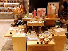 零售区-星巴克臻选(济南恒隆店)