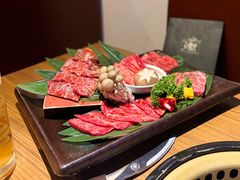 -炼火烤肉店