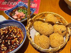 -包整·丝娃娃(一览甲秀楼风景店)