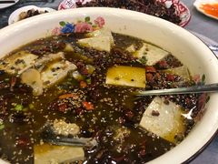 -江湖黑大兔(杨家坪店)