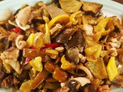 -三得正宗乌烈乳羊(环城东二路店)