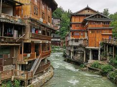 -西江千户苗寨-百年吊脚楼