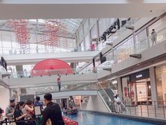 -滨海湾金沙购物商场