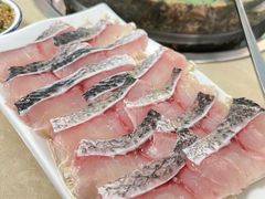 -墨脱石锅椰子鸡•香草鸭•东山羊(大东海店)