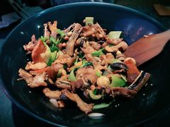 -食乐佳麻辣香锅(森林摩尔商业街区店)