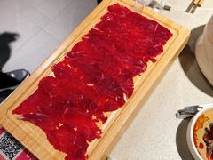 -海底捞火锅鲜切牛肉主题店(长寿路店)