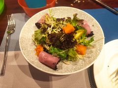 -香格里拉鱼跃地中海西餐厅·牛排披萨
