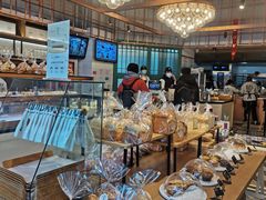 面包甜点陈列柜-牛角村(大族广场店)