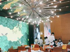 大堂-蝴蝶里·粤菜·点心(滨江龙湖店)