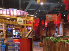 -老滇山寨•云南特色菜•地方菜•民族风情歌舞表演(金碧店)