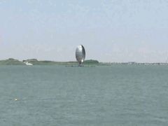 android_upload_pic-上海滴水湖皇冠假日酒店