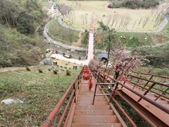 -梅岭月亮湾山体公园