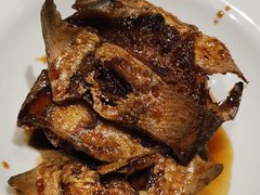 本帮熏鲳鱼-上海人家花樣年华(中山公园店)
