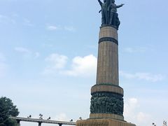 -人民防洪胜利纪念塔