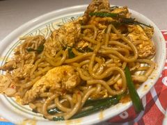 滇味三鲜炒米线-云海肴·汽锅鸡·云南菜(天山百盛优客店)