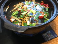 -陆记牛庄·碳锅龙虾烧烤(爱上花园店)