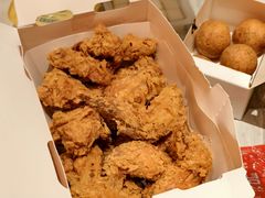 -BHC炸鸡(明洞总店)