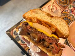 -LESCEDARS Brasserie Bistro香柏树