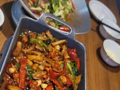 -俭寨大盘鸡·手抓肉·烧烤新疆菜(乌苏路店)