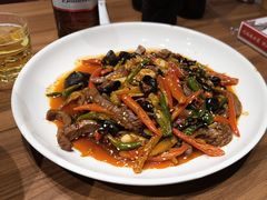 -川流不息·地道川菜·小龙虾(新松江路店)