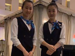 -朗丽兹自助餐厅