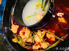 -重庆烧鸡公火锅(簋街店)