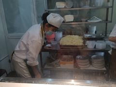 -白玉兰小吃(新村路店)