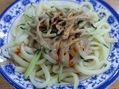 麻酱凉皮-清真老铁家灌汤包