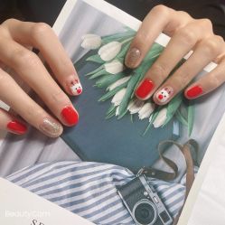 -媄甲诗美甲美睫