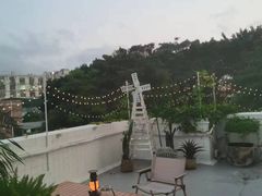 -兔子民宿(深圳横岗四联地铁站店)