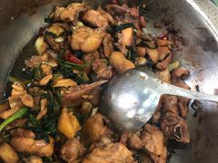 -九道菜有鸡鱼头(石鼓路店)