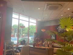 -必胜客(新中纬店)