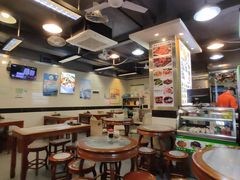 大堂-花溪飞碗牛肉粉(先烈路店)