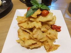 -山楂树融合菜餐厅