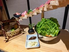 -山川小町·极番烧肉(新地假日广场店)
