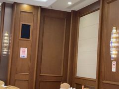 -顺风海鲜港(长寿路店)