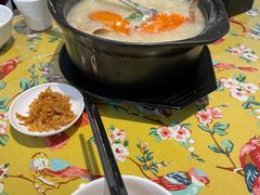 -芳姨广东砂锅粥(张庄路店)