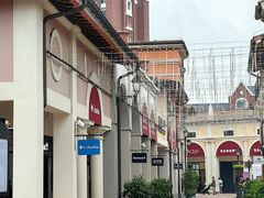 -佛罗伦萨小镇广佛名品奥特莱斯(疏港路店)