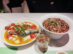 -鑫小城故事·藕汤·家常菜(台北一路总店)