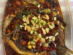 -鑫巴蜀小镇 · 水煮鱼专研店(玉桥店)