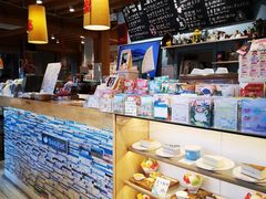 -猫的天空之城概念书店(丽江古城饮玉巷店)
