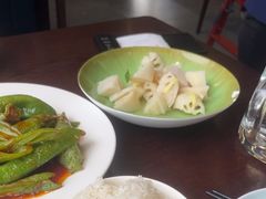 -湖畔鲁菜·二十年老字号餐厅(大明湖店)